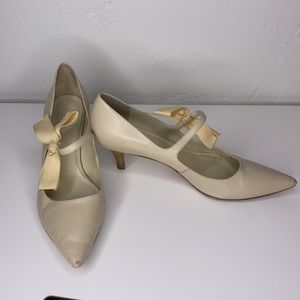 Tory Burch kitten heel with bow detail